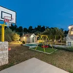 Family Friendly House With A Swimming Pool Vela Luka, Korcula - 23698 Vela Luka