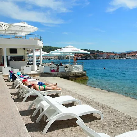 Family Friendly House With A Swimming Pool Vela Luka, Korcula - 23698 Vakantiehuis Vela Luka